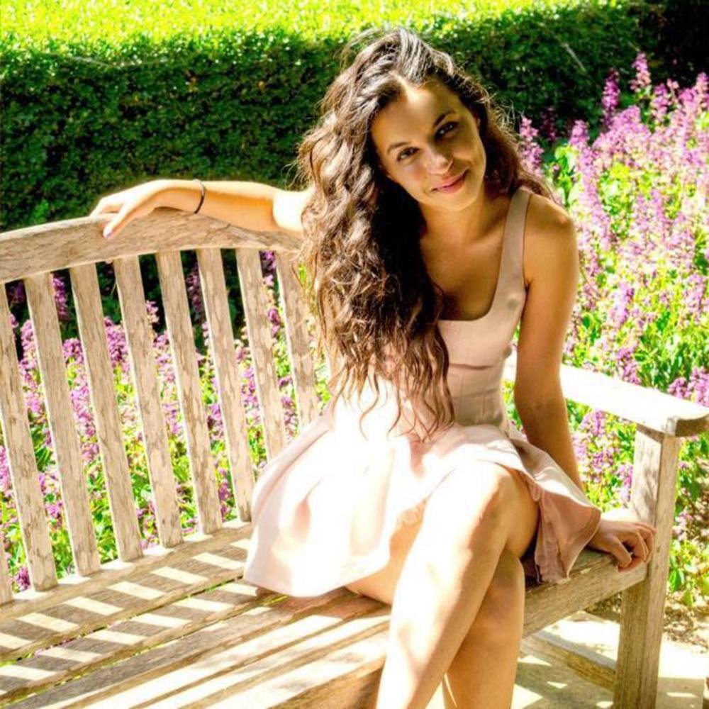 Meet your Posher, Hedyeh